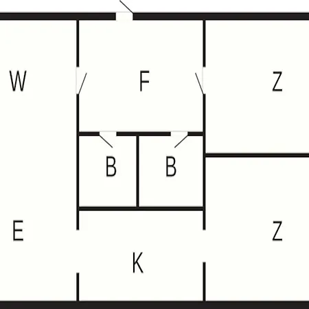 4 Person In Appartement
