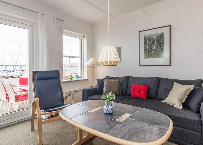 Harbor Retreat In - By Traum