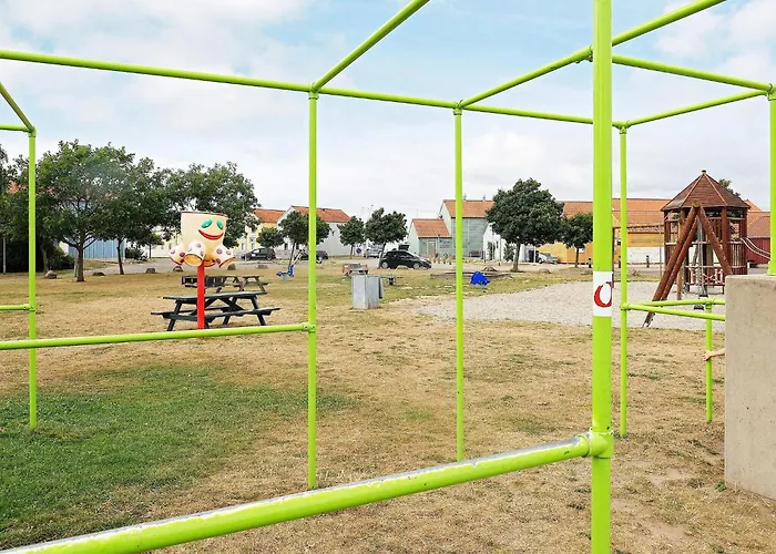 Harbor Retreat In - By Traum